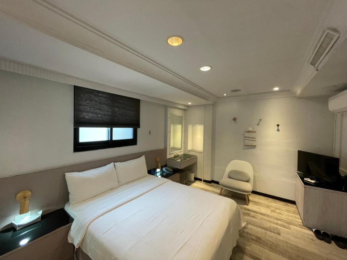 微光宿 Light Taipeh Exterior foto